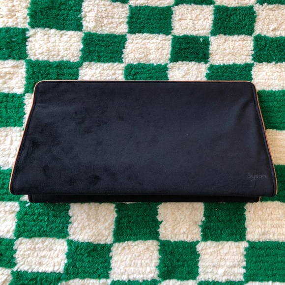 **SOLD** Limited Edition Dyson Airwrap Complete - Prussian Blue/Rich Copper - Picture 7 of 13